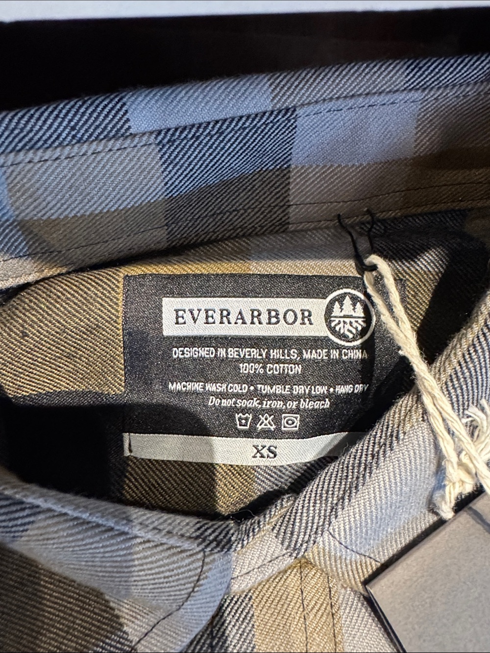 Arbor (Everarbor) Men's Black and Gray Plaid Button-Down Shirt